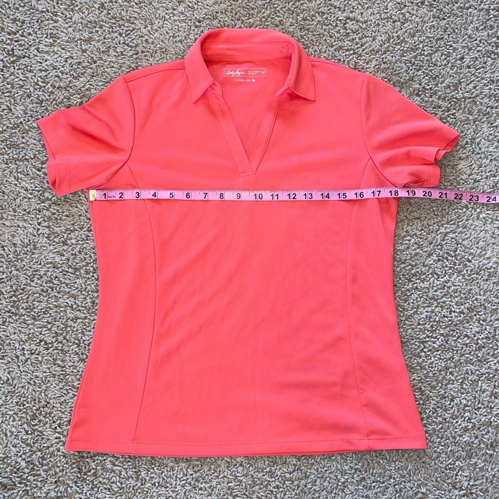 Lady Hagen Golf Polo Coral Split V-Neck Textured Hydro-Dry Top Size Medium - Picture 4 of 8